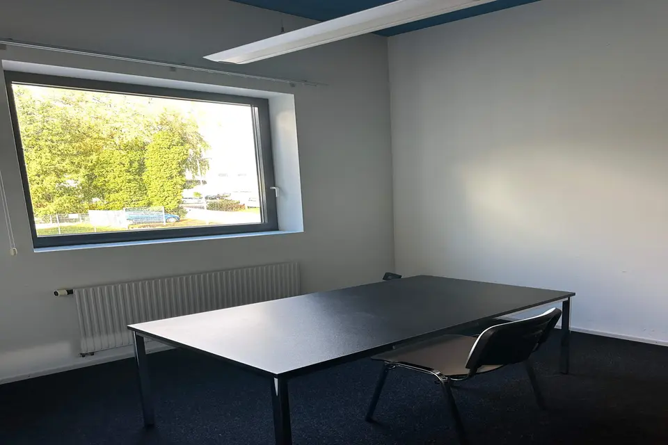 Leoono Office