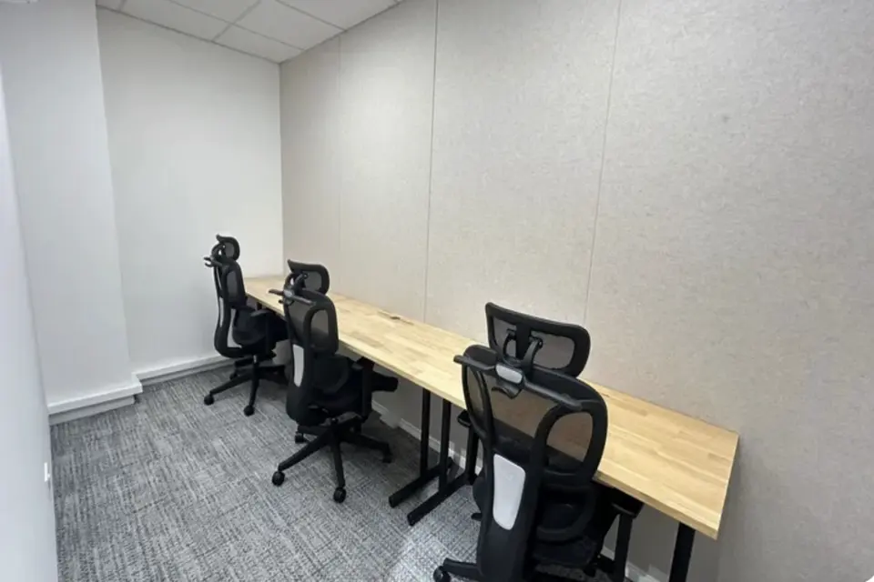 BDN 3 pax Day Office