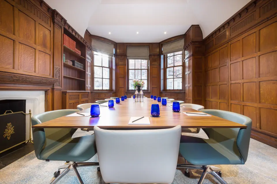 Ambridge Room (12)