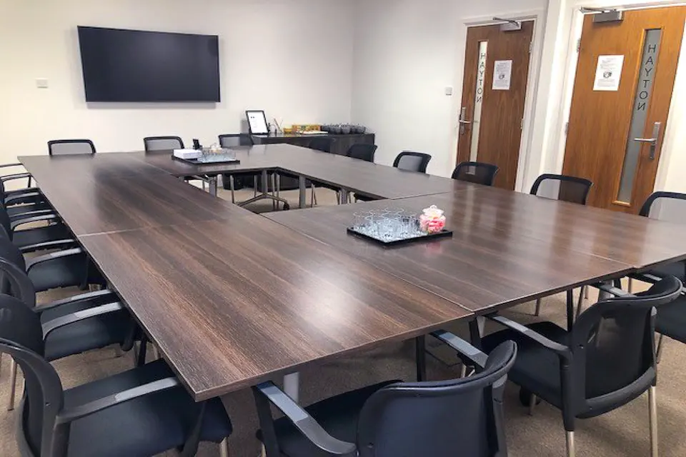 Hayton Room (18)