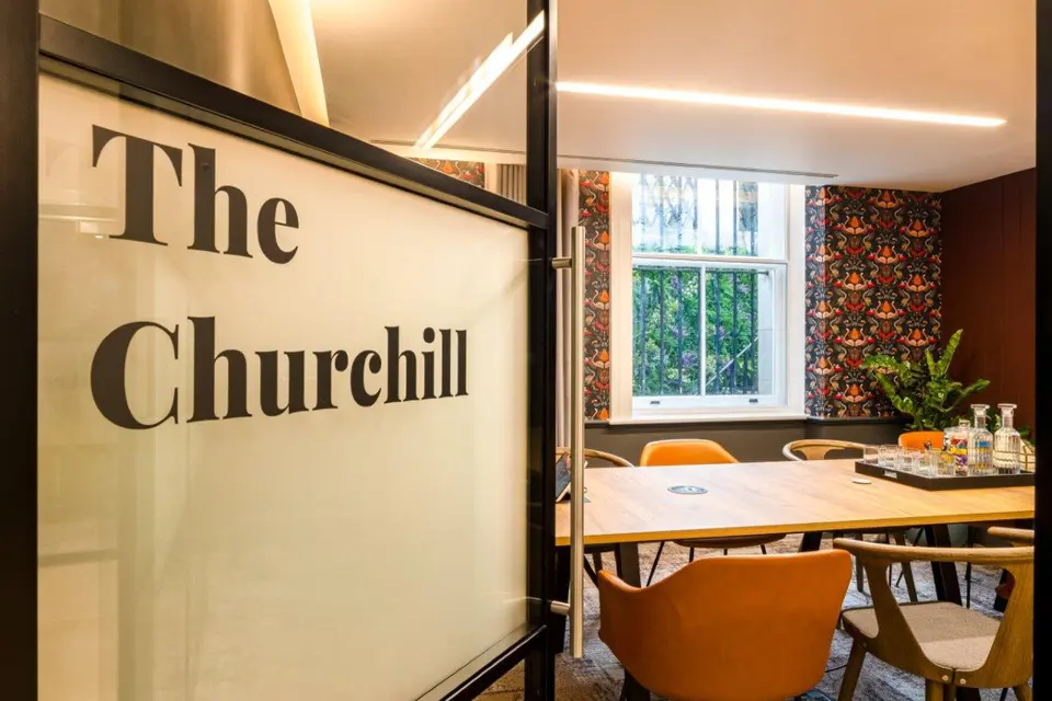 Churchill (8)