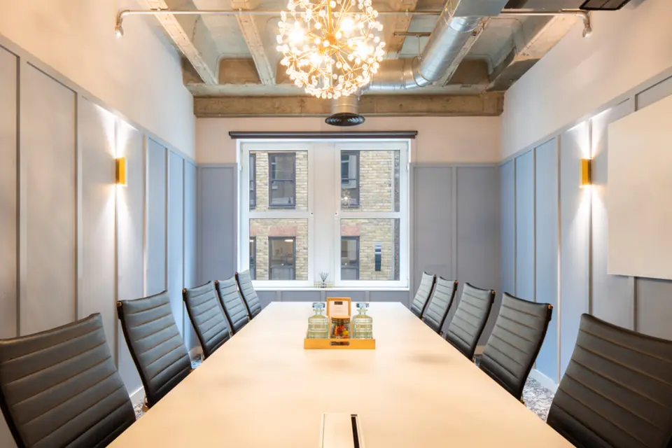 Boardroom (12)