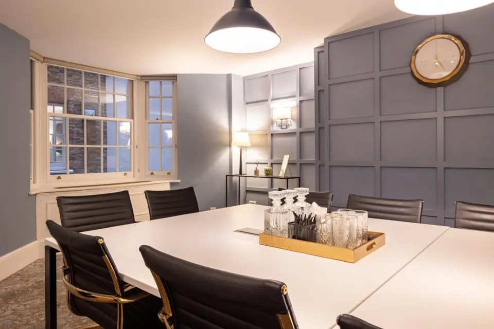 Meeting Room 1 (12)