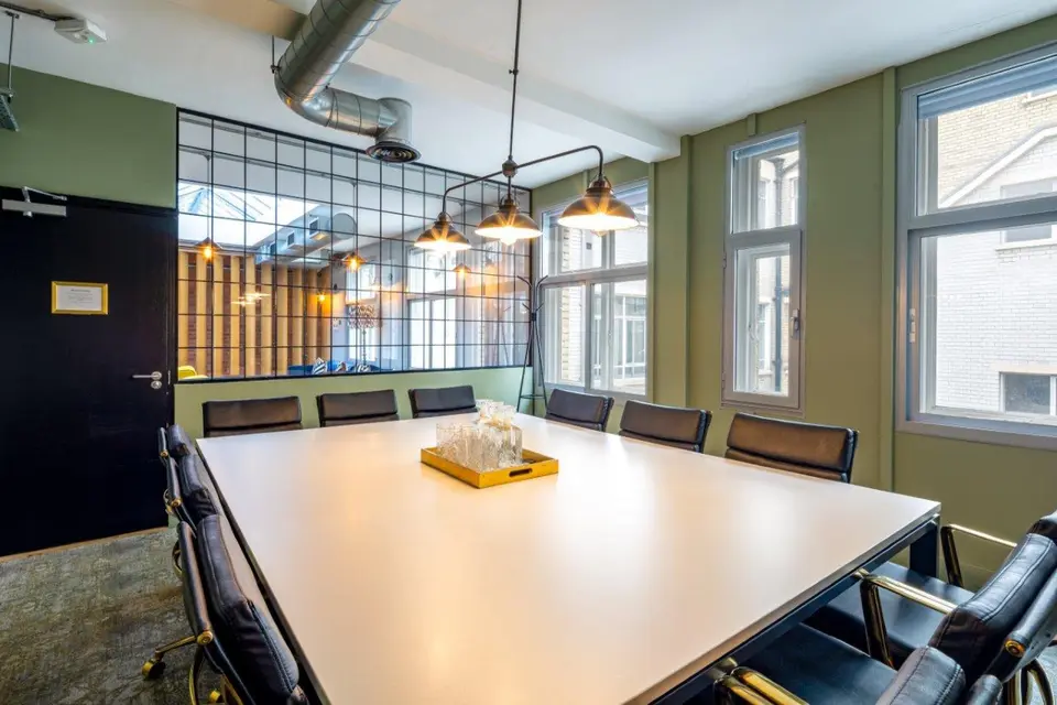 Meeting Room 1 (12)