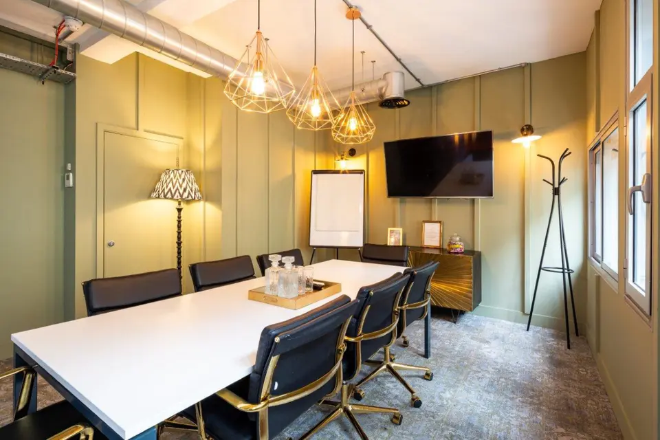 Meeting Room 2 (8)