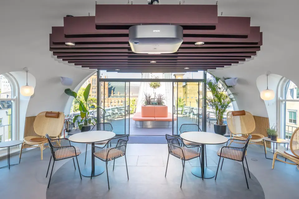 Roof Terrace (40)